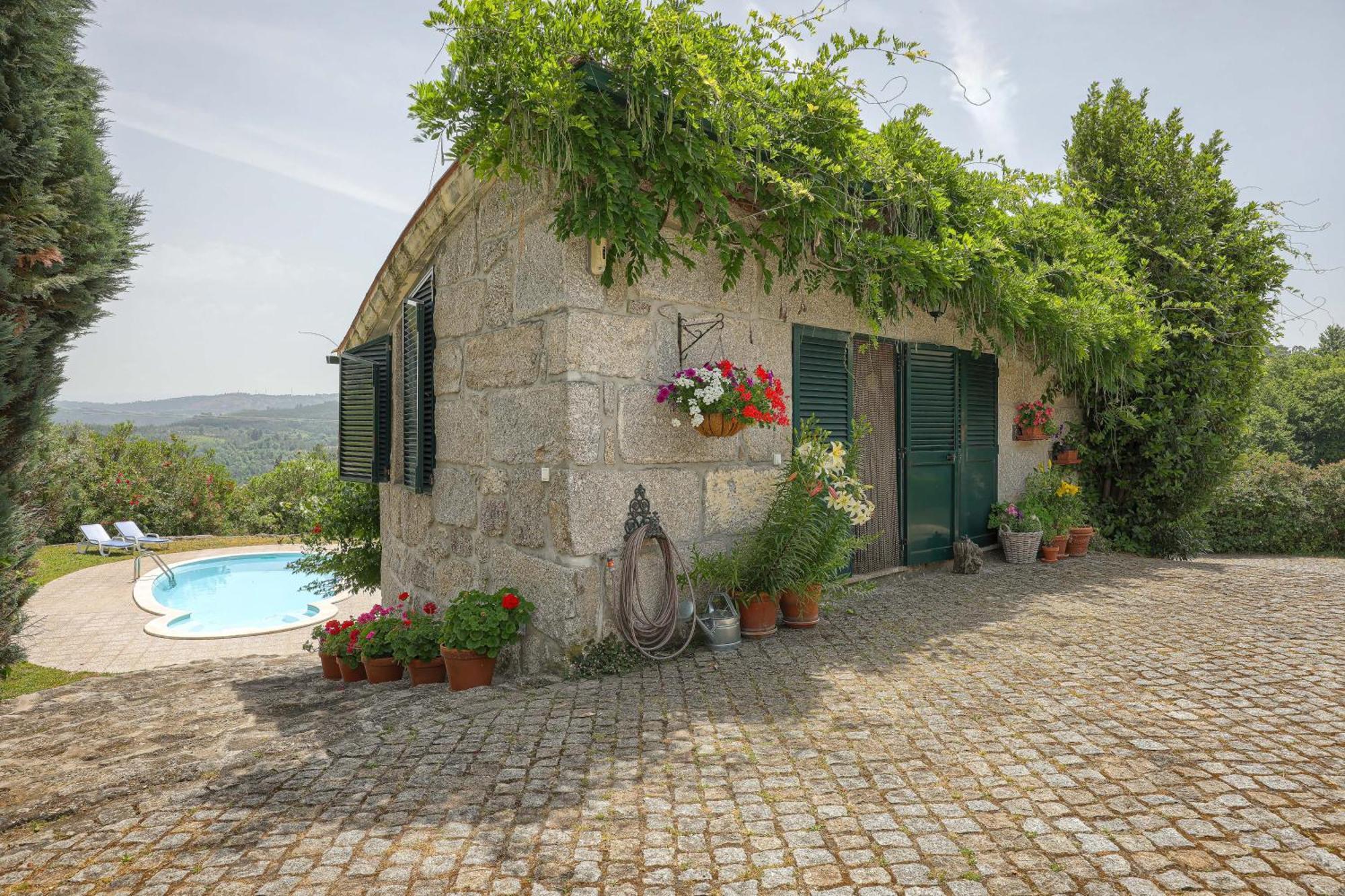 Charming Granite Cottage In Beautiful Surroundings Casal Diz Buitenkant foto